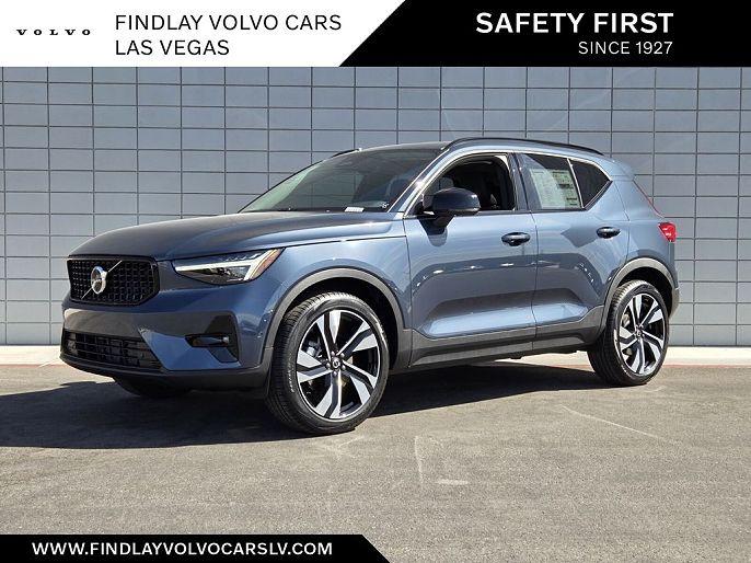 2026 Volvo XC40 B5 Ultra